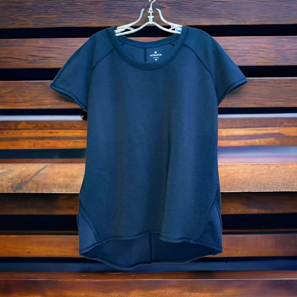 Athleta Women's Fuse M Thick Soft Black Short Sleeve Activewear Tee Shirt